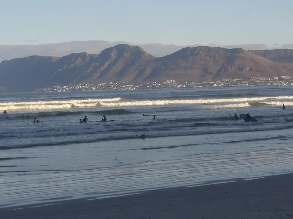 Royal At Sea Apartment Muizenberg